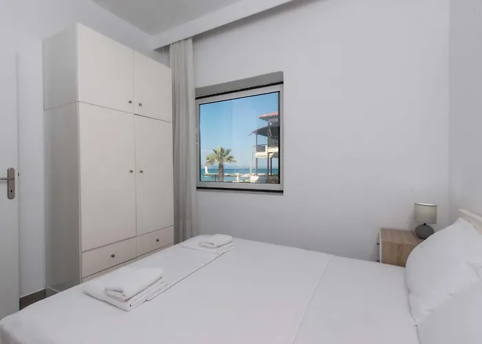 Houseloft Horizon Seafront Дом отдыха Пефкохори